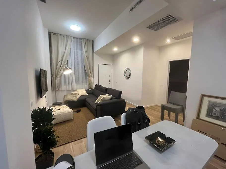 Milano Loft Apartment Italy